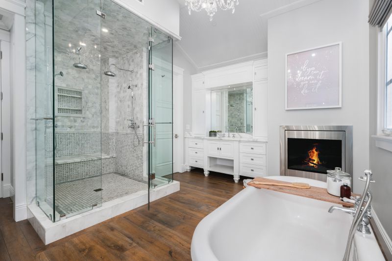 Elegant Bathtub Area